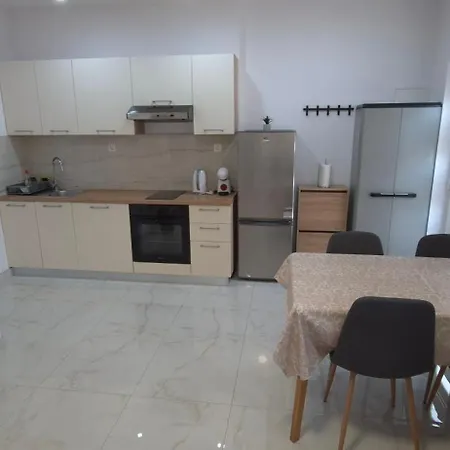 Διαμέρισμα Nina